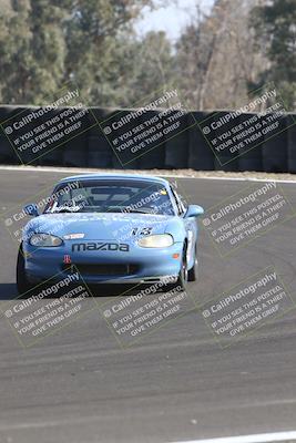 media/Jan-25-2025-CalClub SCCA (Sat) [[03c98a249e]]/Race 1/